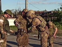 Perangnya di Ukraina, Korbannya di Seluruh Negara!