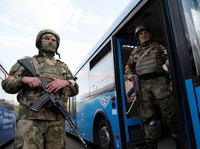 Pasukan Ukraina Menyerah dari Rusia, Begini Penampakannya