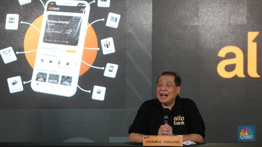 Chairul Tanjung dalam peluncuran Allo Bank di Jakarta, Kamis (19/5/2022). (CNBC Indonesia/Andrean Kristianto)