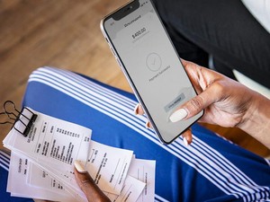 Populer di Kalangan Gen-Z, Pakar Unair Ingatkan Risiko Penggunaan Paylater