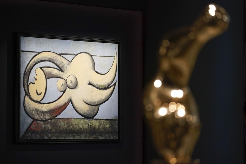 Lukisan tahun 1932 karya kekasihnya Pablo Picasso, berjudul Potret Marie-Thérèse Walter. Rumah lelang mengharapkan untuk menjual lebih dari $60 juta selama penjualan seni musim semi mendatang. (REUTERS/SHANNON STAPLETON) Lukisan tahun 1932 karya kekasihnya Pablo Picasso, berjudul Potret Marie-Thérèse Walter. Rumah lelang mengharapkan untuk menjual lebih dari $60 juta selama penjualan seni musim semi mendatang. (REUTERS/SHANNON STAPLETON)