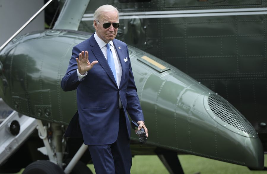 Presiden AS Joe Biden tiba di Gedung Putih pada 18 Mei 2022 di Washington, DC. (Getty Images/Win McNamee)