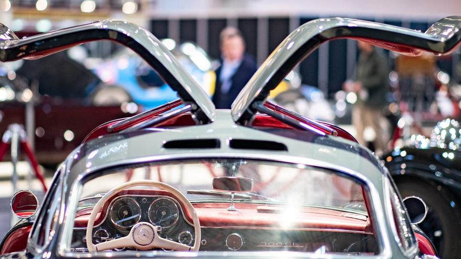 Mercedes-Benz 300 SL Coupe from 1955 (picture alliance via Getty Image/picture alliance)