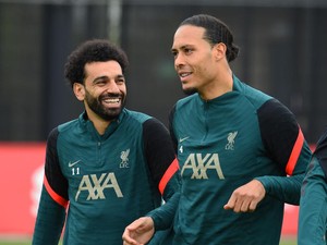 Salah & Van Dijk Disebut Incar Gaji Bombastis di Arab Saudi