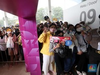 Menyemut, Penonton Allo Fest Serbu Panggung Special Show