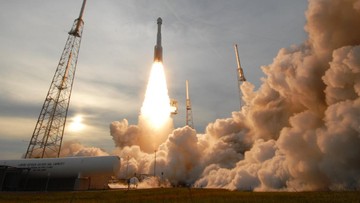 Roket ULA Atlas V yang membawa pesawat ruang angkasa Boeing Starliner lepas landas dari pad 41 di Stasiun Angkatan Luar Angkasa Cape Canaveral untuk misi Orbital Flight Test-2 (OFT-2) pada 19 Mei 2022 di Cape Canaveral, Florida, Amerika Serikat pada 19 Mei 2022. (via Getty Images/Anadolu Agency) Roket ULA Atlas V yang membawa pesawat ruang angkasa Boeing Starliner lepas landas dari pad 41 di Stasiun Angkatan Luar Angkasa Cape Canaveral untuk misi Orbital Flight Test-2 (OFT-2) pada 19 Mei 2022 di Cape Canaveral, Florida, Amerika Serikat pada 19 Mei 2022. (via Getty Images/Anadolu Agency)
