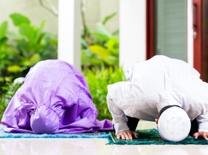 Jadwal Salat Jawa Timur Kamis 3 Mei 2024