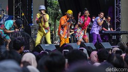 Project Pop Spill Aksi Panggung di WJF 2024