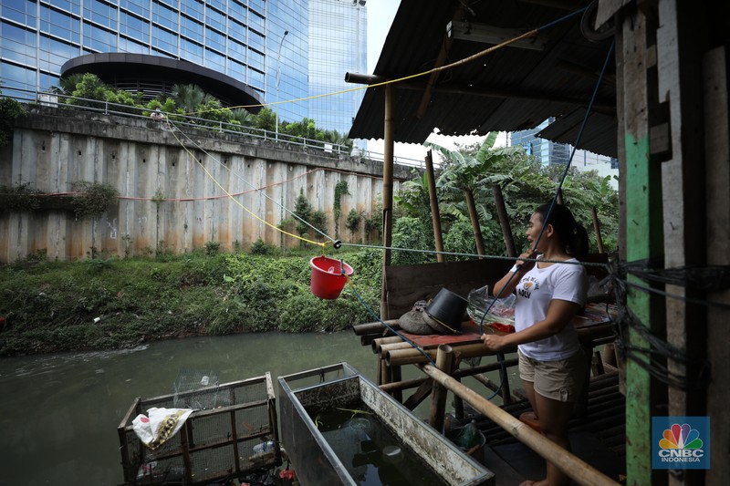 Warung kerek di Kampung Kebalen VII, Mampang Prapatan, Jakarta, Senin (23/5/2022). (CNBC Indonesia/ Tri Susilo)