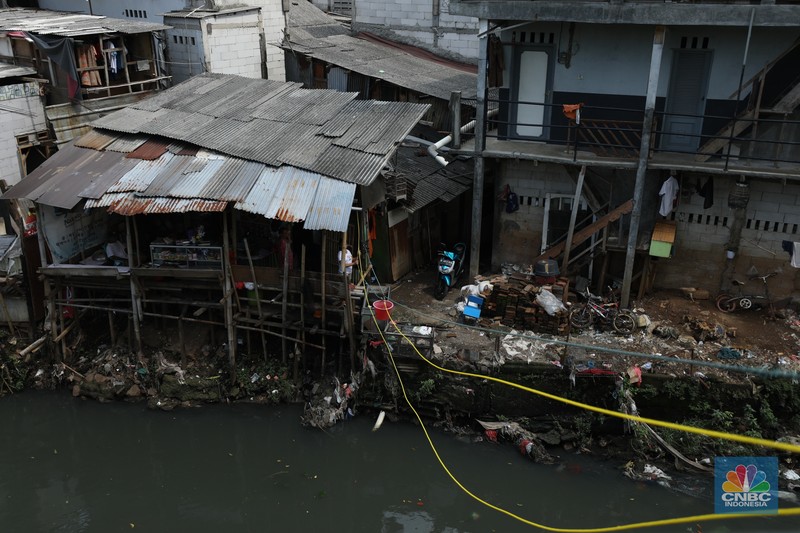 Warung kerek di Kampung Kebalen VII, Mampang Prapatan, Jakarta, Senin (23/5/2022). (CNBC Indonesia/ Tri Susilo)