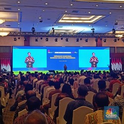 Titah Jokowi: Uang Rakyat Jangan Kita Belikan Barang Impor!