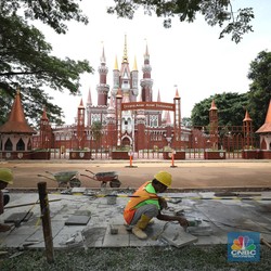 Di Tangan Jokowi Proyek Megah Soekarno-Soeharto Jadi Kinclong