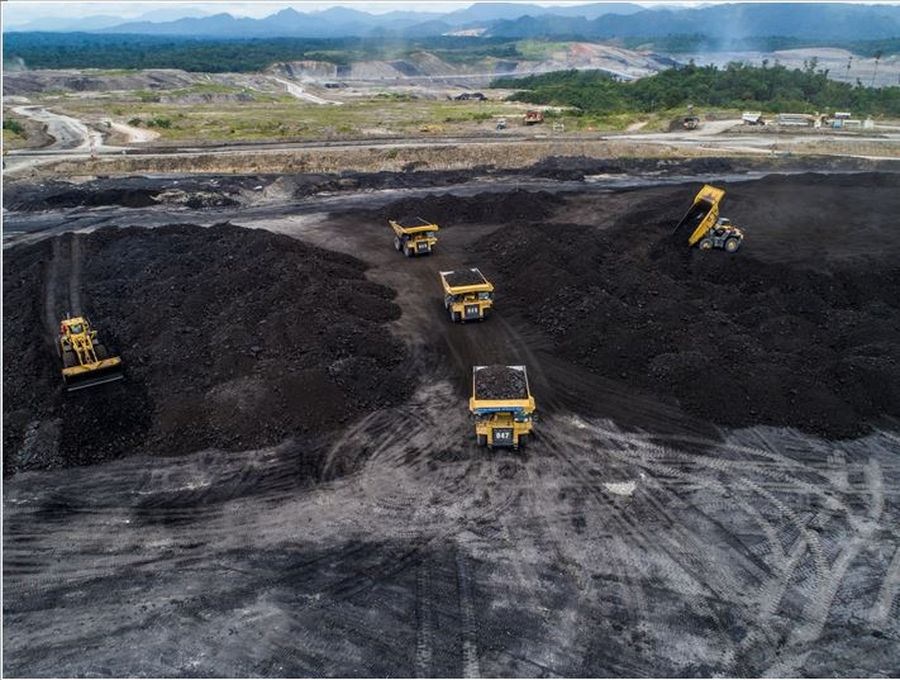 Tambang batu bara PT Adaro Indonesia