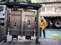 Tinggal Kenangan, Telepon Umum Terakhir di New York Dibongkar