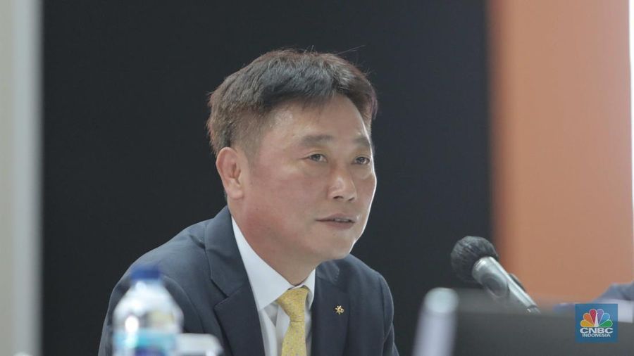 Direktur Utama KB Bukopin, Woo Yeul Lee saat Rapat Umum Pemegang Saham Tahunan (RUPST) KB Bukopin, Jakarta, Rabu, (25/5/2022). (CNBC Indonesia/ Muhammad Sabki)