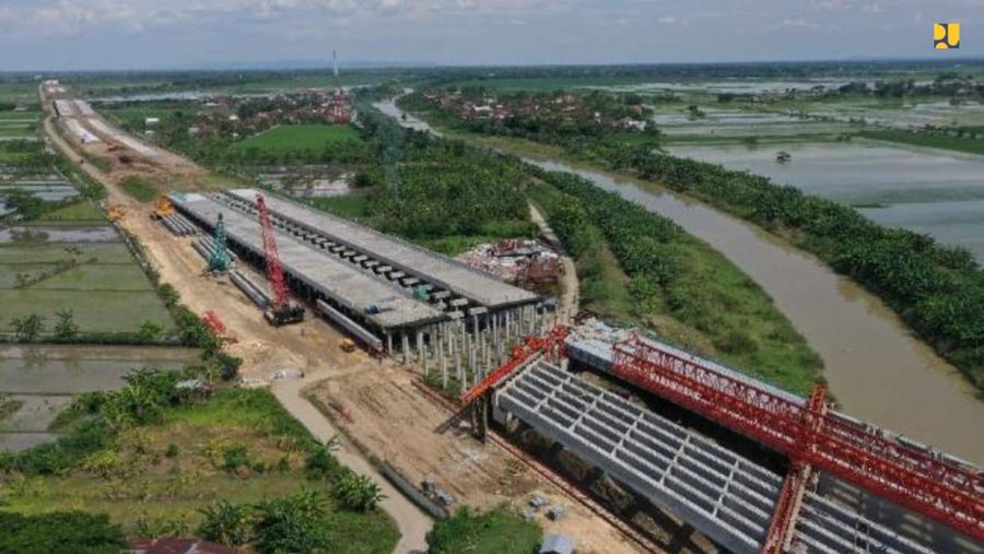 Pembangunan Jalan Tol Semarang-Demak (Biro Komunikasi Publik Kementerian PUPR)