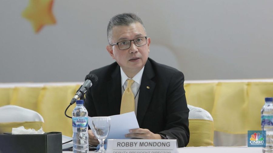 Wakil Direktur Utama KB Bukopin, Robby Mondong saat Rapat Umum Pemegang Saham Tahunan (RUPST) KB Bukopin, Jakarta, Rabu, (25/5/2022). (CNBC Indonesia/ Muhammad Sabki)