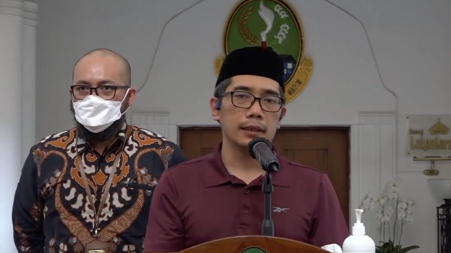 Keterangan Pers Virtual Kabar Emmeril Kahn Mumtadz (Tangkapan Layar Youtube/JabarProvTV)