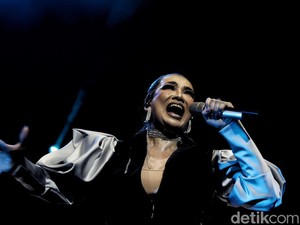 21 Tahun Berlalu, Reza Artamevia Akhirnya Rilis Single Baru Lagi