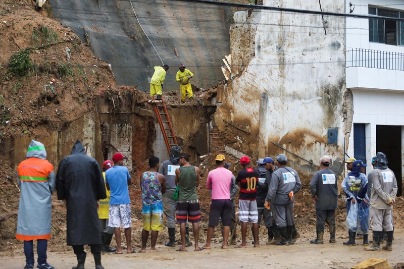 Pemandangan udara dari wilayah Olinda di Recife setelah banjir dan tanah longsor akibat hujan lebat di Pernambuco, Brasil pada 29 Mei 2022. (Diogo Duarte/Anadolu Agency via Getty Images) Pemandangan udara dari wilayah Olinda di Recife setelah banjir dan tanah longsor akibat hujan lebat di Pernambuco, Brasil pada 29 Mei 2022. (Diogo Duarte/Anadolu Agency via Getty Images)