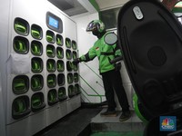 Isi Baterai Motor Listrik Nanti Bisa Cukup di Minimarket