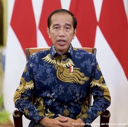 Jokowi Ajak Warga Vaksinasi Booster: Stok Lebih Dari Cukup!