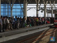 KRL Mau Diperpanjang ke Karawang, Ini Saran Ahli Transportasi