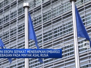 Uni Eropa Sepakat Embargo Sebagian Minyak Asal Rusia
