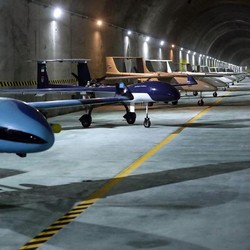 Intelijen AS Ungkap Iran Siap Pasok Ratusan Drone untuk Rusia