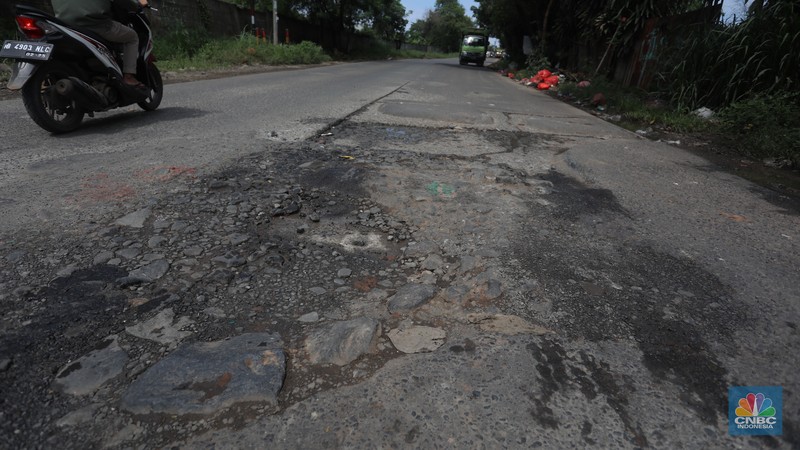 Jalan Rusak Potret Jalan