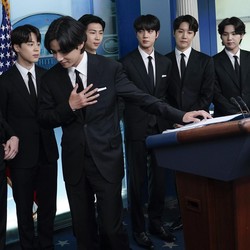 Stasiun TV Korsel KBS Tolak Siarkan 2 Lagu BTS, Ada Apa?