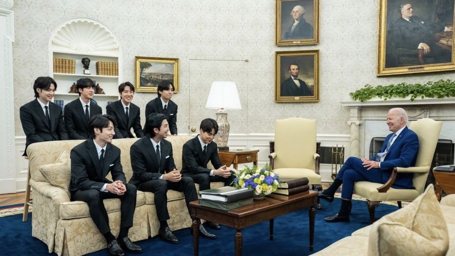 BTS (Tangkapan Layar Instagram/@Potus)