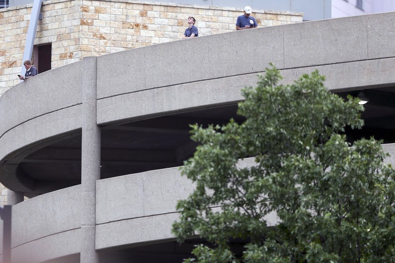 Tulsa Medical Building Shooting Emergency personnel respond to a shooting at the Natalie Medical Building Wednesday, June 1, 2022. in Tulsa, Okla. Multiple people were shot at a Tulsa medical building on a hospital campus Wednesday. (Ian Maule/Tulsa World via AP)