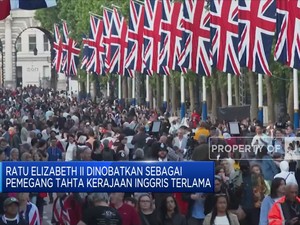 Peringatan 70 Tahun Ratu Inggris Naik Tahta