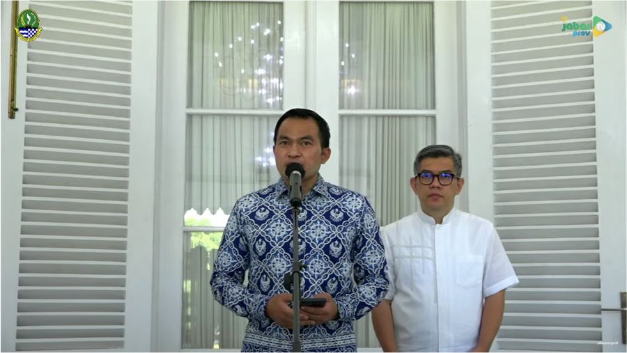 foto/ Konferensi Pers Kepulangan Gubernur Jawa Barat Ke Indonesia/ tangkapan layar : Jabar Prov Tv