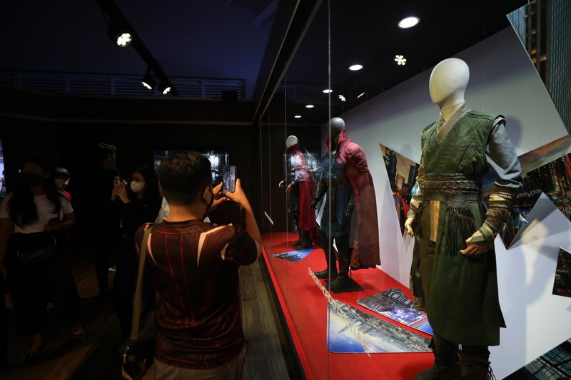 Kostum Superhero Marvel di Jakarta (CNBC Indonesia/Tri Susilo) Kostum Superhero Marvel di Jakarta (CNBC Indonesia/Tri Susilo)