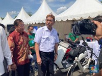 Luhut Minta Kawasan Borobudur Pakai Kendaraan Listrik