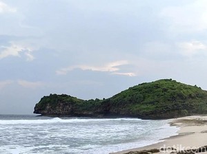 Wisatawan Asal Surakarta Tewas Tenggelam di Pantai Srau Pacitan