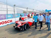 Jokowi Nonton Langsung Balap Mobil Listrik Formula E Jakarta