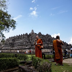 Macron Kunjungi Candi Borobudur, Ternyata Penemunya Bukan Warga RI