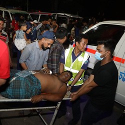 Ngeri! Depot Kontainer di Bangladesh Kebakar, 16 Orang Tewas