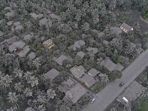 Video: Penampakan Filipina Diselimuti Abu Seusai Gunung Kanlaon Erupsi