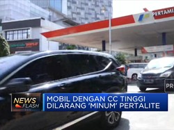 Mobil Mewah Dilarang "Minum" Pertalite