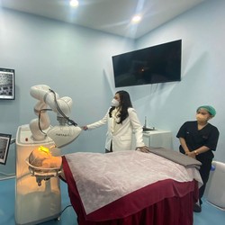 Transplantasi Rambut Bisa Dikerjakan Robot, Segini Tarifnya