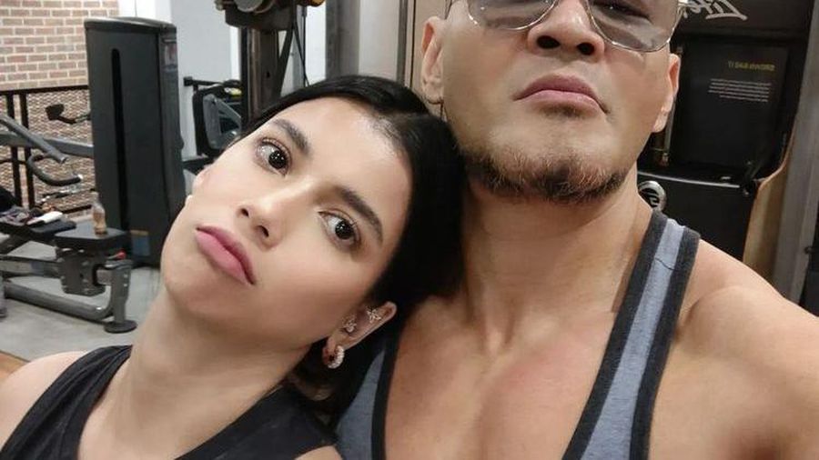 Deddy Corbuzier dan Sabrina Chairunnisa. (Tangkapan layar Instagram @mastercorbuzier)