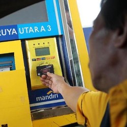 Uji Bayar Tol Cuma Pake HP di 6 Tol, 'Kiamat' Kartu Dimulai?