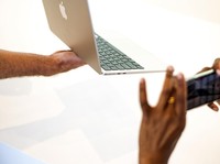 3 Macbook Masuk Daftar Perangkat Komputer Apple Jadul