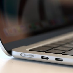 Modus Baru Bobol Rekening Lewat Laptop, Merek Mahal Ini Jadi Sasaran