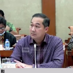 Oknum Bappebti Terima Fee, Mendag: Ibarat Pilot Pakai SIM C