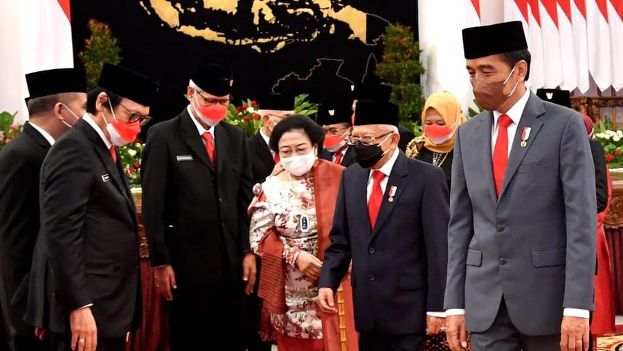 Presiden Joko Widodo melantik dan mengambil sumpah Dewan Pengarah, Kepala, dan Wakil Kepala Badan Pembinaan Ideologi Pancasila (BPIP) periode 2022-2027 di Istana Negara, Jakarta, pada Selasa, 7 Juni 2022. (Dok: Rusman Biro Pers Sekretariat Presiden)